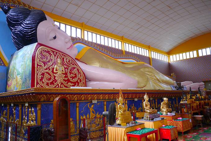 Reclining Buddha