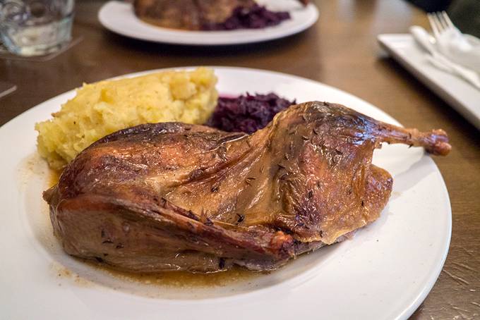 Roast duck at Lokal