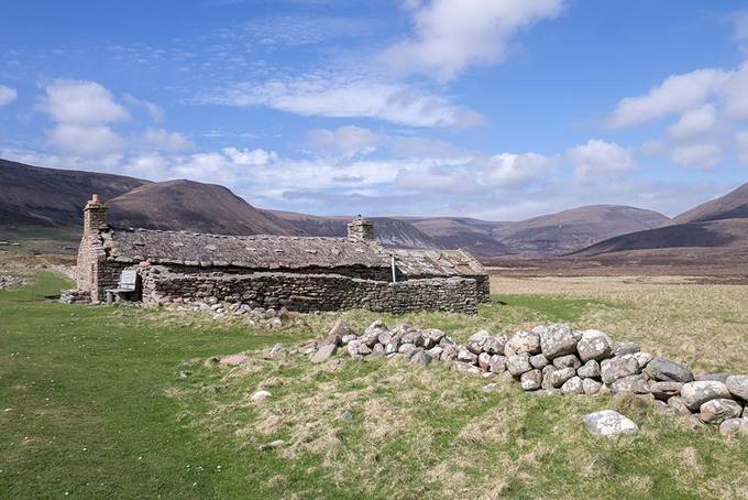 A bothy on the beach