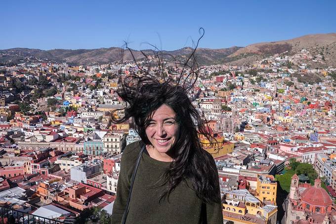 Struggling with the wind at the mirador