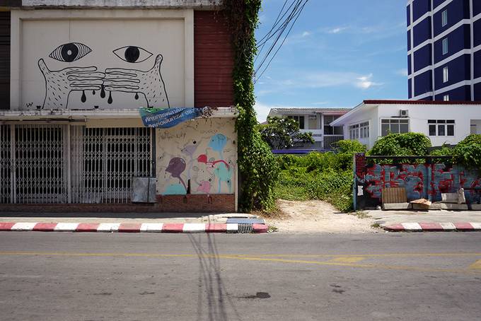 graffiti on buildings